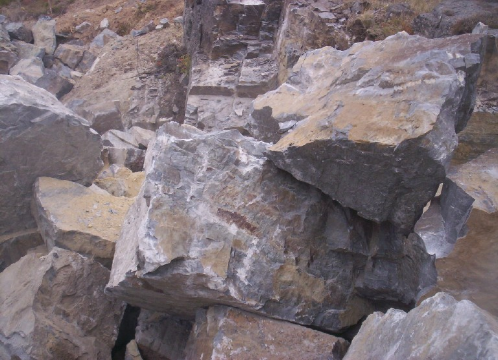 Grey Armour Stone Rundle in the quarry