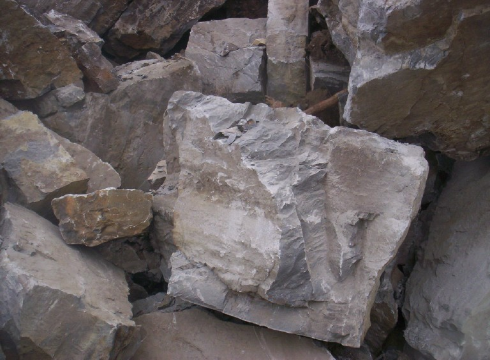 Mixed sizes of Grey Armour Stone Rundle